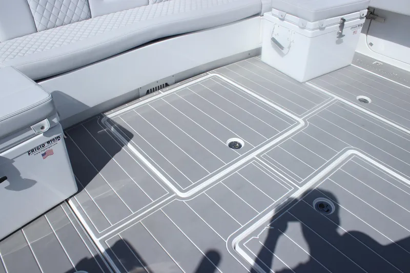 Hcb 53' Suenos Yacht Photos Pics 2024 HCB Suenos boat deck with gray textured flooring.