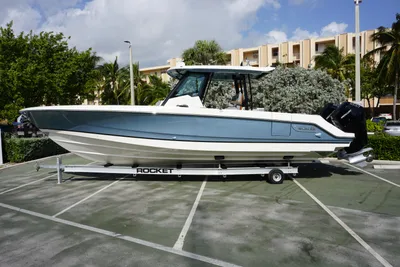 Boston Whaler 360 Outrage