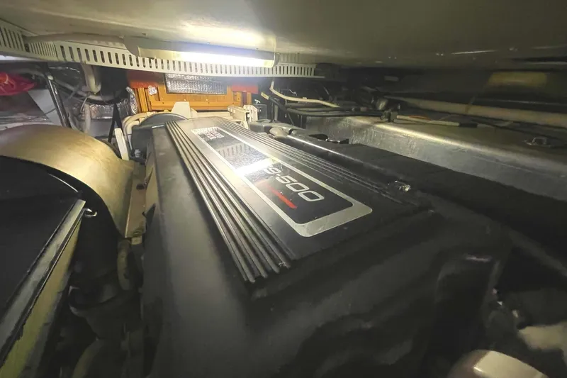 Rudee's Ruckus Yacht Photos Pics 