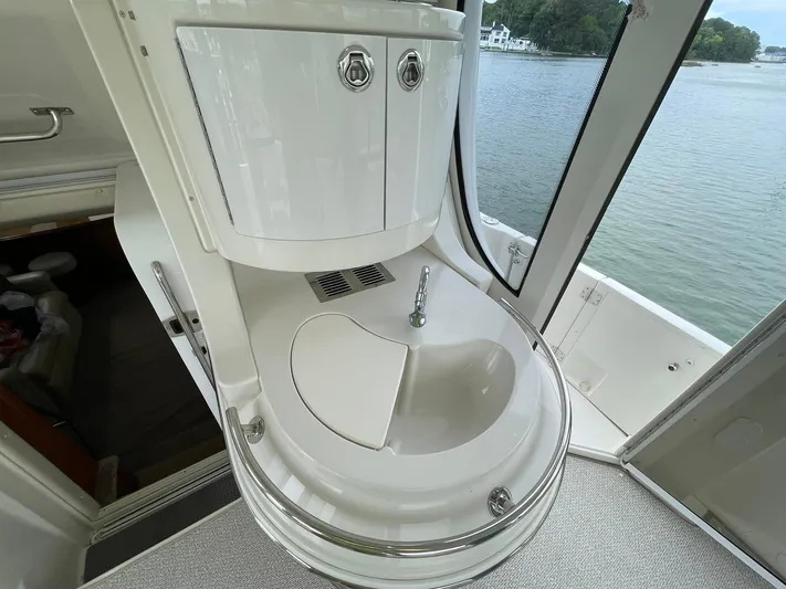 Rudee's Ruckus Yacht Photos Pics 