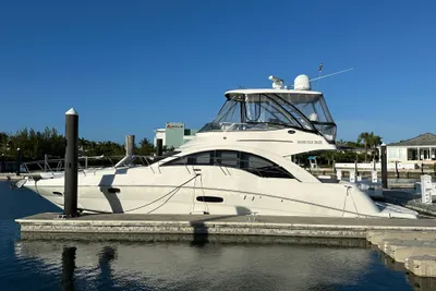 Sea Ray 47 Sedan Bridge