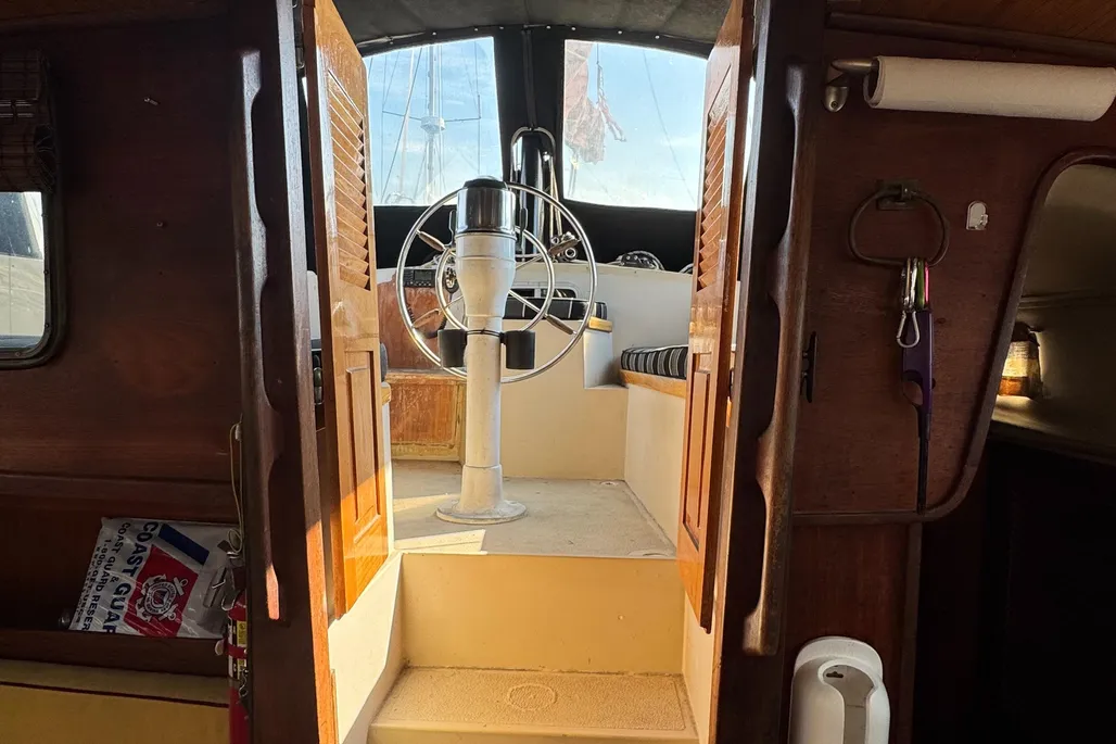 1977 Islander Freeport Ketch Rig Ketch for sale - YachtWorld