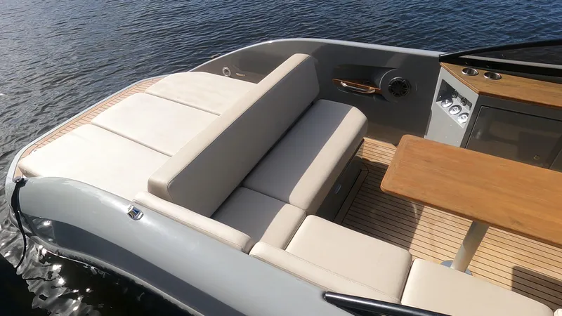 Rand Leisure 28 Yacht Photos Pics 