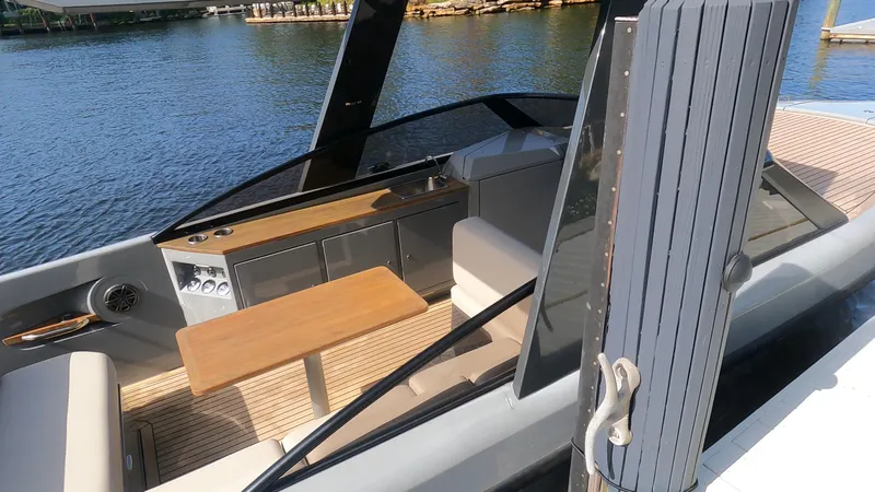 Rand Leisure 28 Yacht Photos Pics 