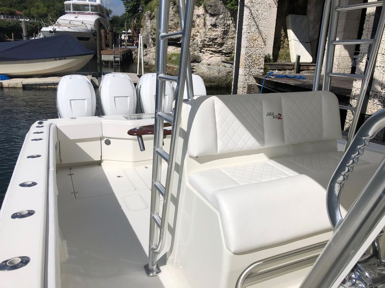 2014-39-seavee-390z