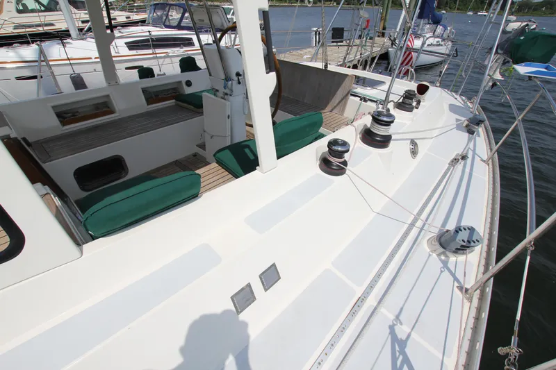 Mystic Chord Yacht Photos Pics Center cockpit from P