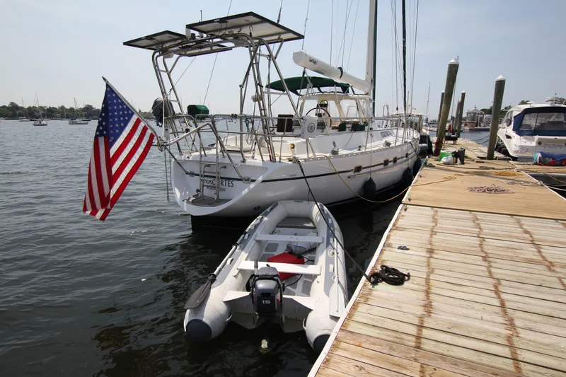 Mystic Chord Yacht Photos Pics Dinghy and stern