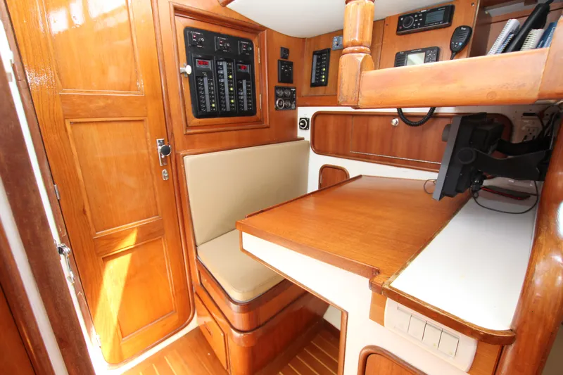 Mystic Chord Yacht Photos Pics Navigation station