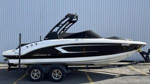 2023 Chaparral 23ssi