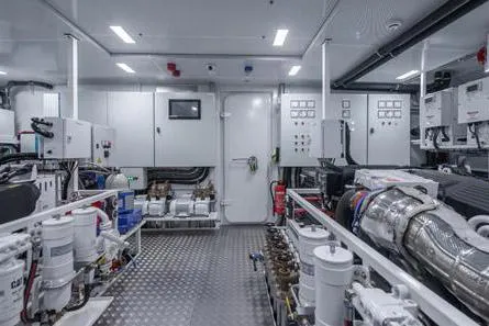 Crossover 27 #1 Yacht Photos Pics Engine room of 2024 Lynx Crossover 27 yacht, featuring advanced machinery and control panels.