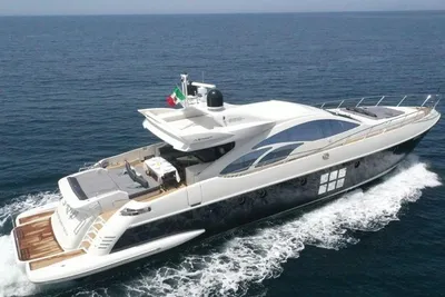 2005 Azimut 86S