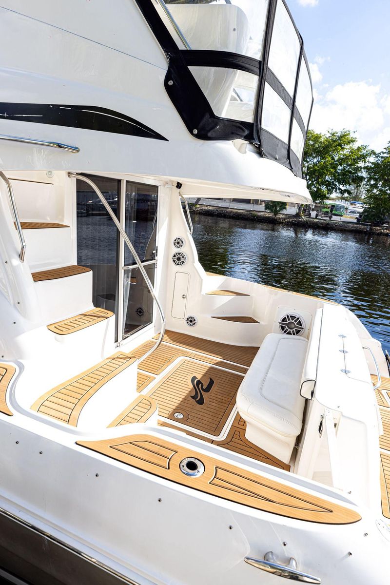 2006 Sea Ray 44 