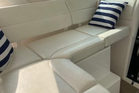 2004 Tiara Yachts 36 Sovran