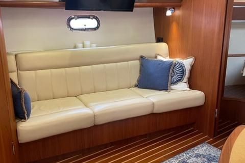 2004 Tiara Yachts 36 Sovran