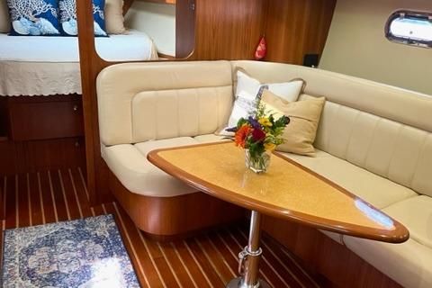 2004 Tiara Yachts 36 Sovran