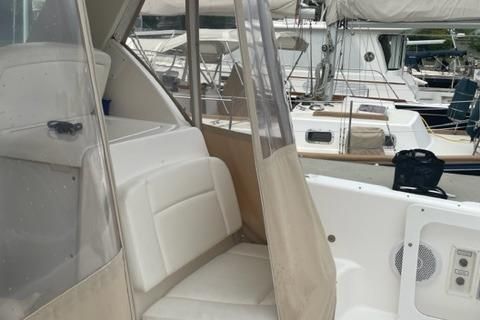 2004 Tiara Yachts 36 Sovran