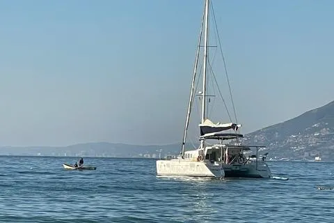  Yacht Photos Pics Lagoon 440 owners version 2007