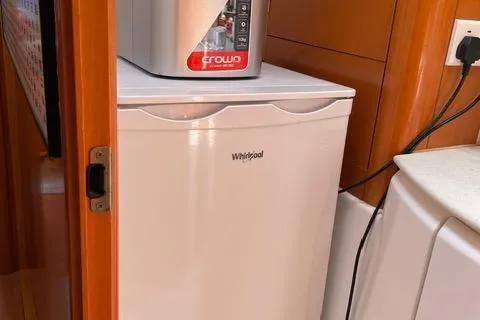  Yacht Photos Pics Lagoon 440 owners version 2007