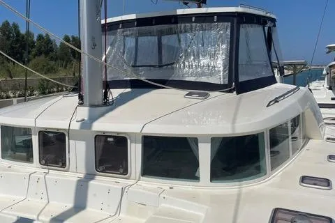  Yacht Photos Pics Lagoon 440 owners version 2007