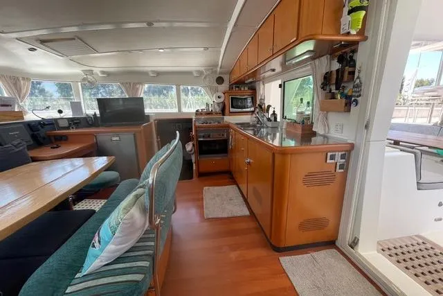  Yacht Photos Pics Lagoon 440 owners version 2007