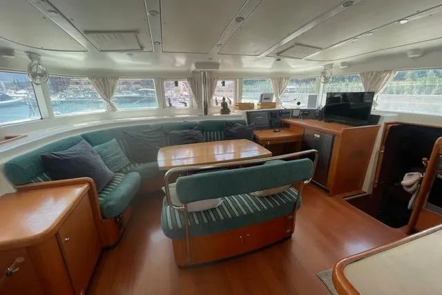  Yacht Photos Pics Lagoon 440 owners version 2007