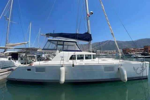  Yacht Photos Pics Lagoon 440 owners version 2007