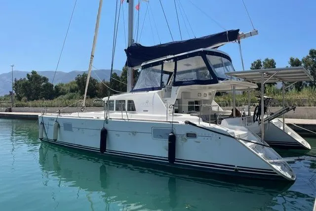  Yacht Photos Pics Lagoon 440 owners version 2007