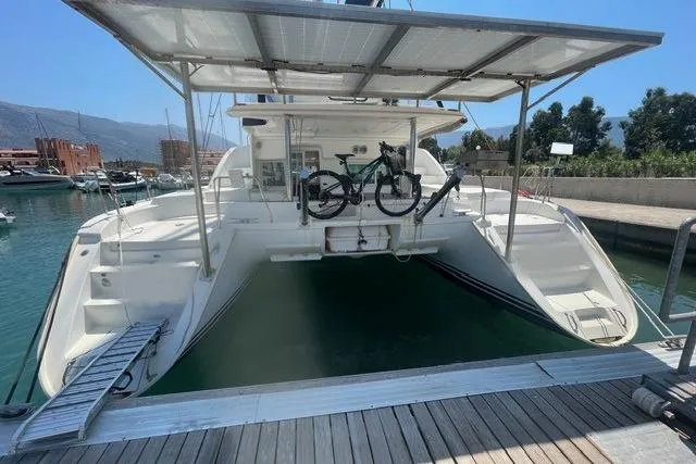  Yacht Photos Pics Lagoon 440 owners version 2007