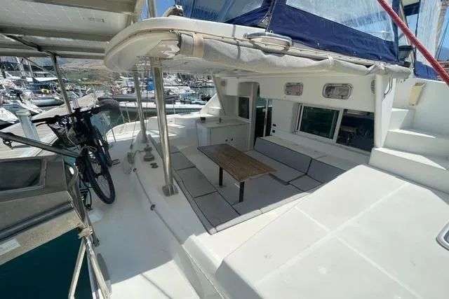  Yacht Photos Pics Lagoon 440 owners version 2007