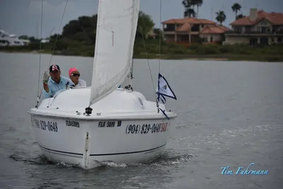 Hunter 216