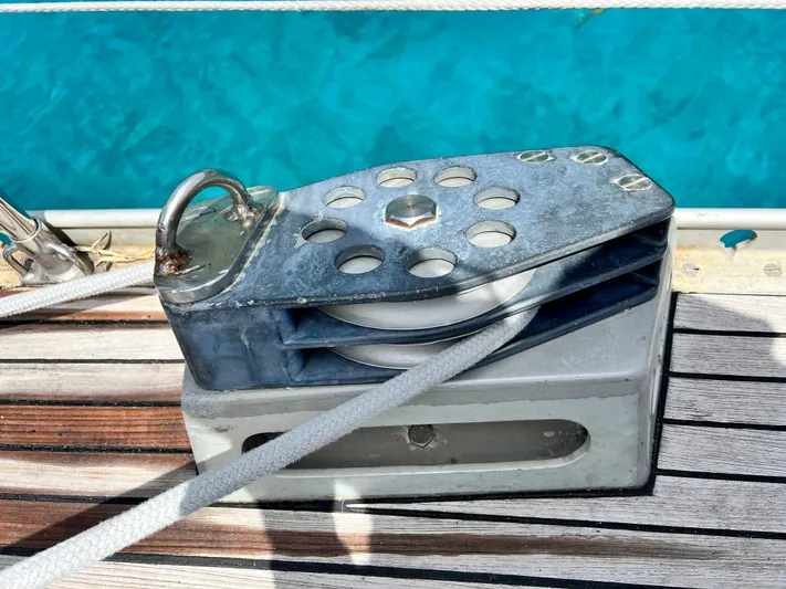 Godspeed Yacht Photos Pics 