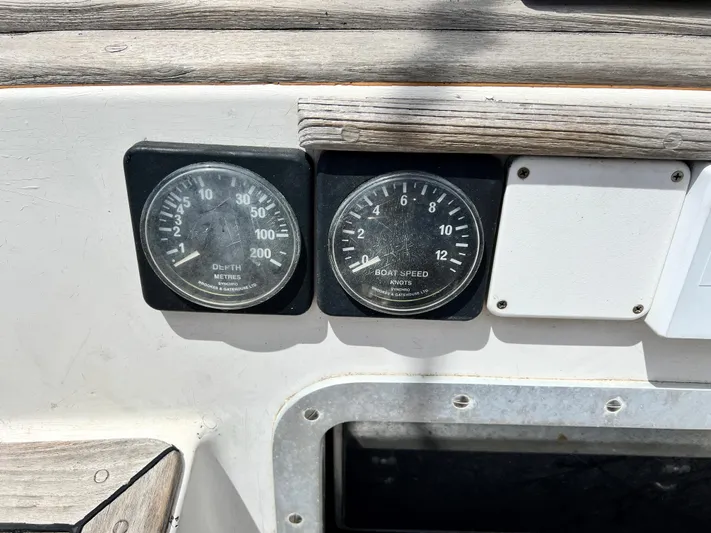 Godspeed Yacht Photos Pics 