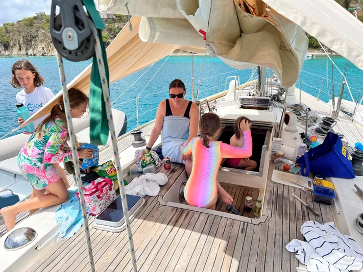 Godspeed Yacht Photos Pics 