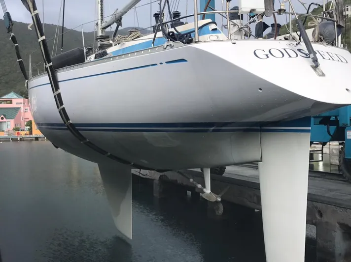 Godspeed Yacht Photos Pics 