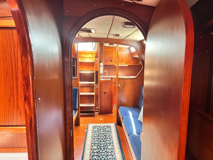 Godspeed Yacht Photos Pics 