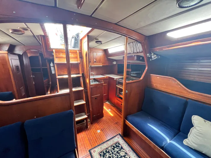 Godspeed Yacht Photos Pics 