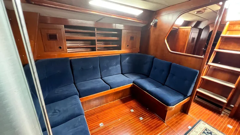 Godspeed Yacht Photos Pics 