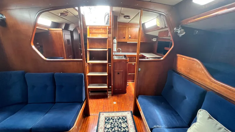 Godspeed Yacht Photos Pics 