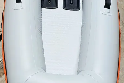 2022 Kolibri K390C
