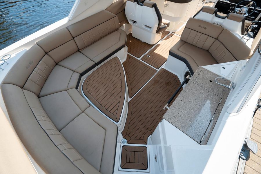 2016 Sea Ray 350 SLX