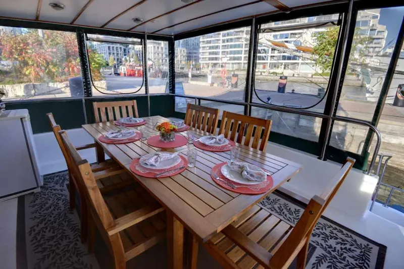 Boatel I Yacht Photos Pics 