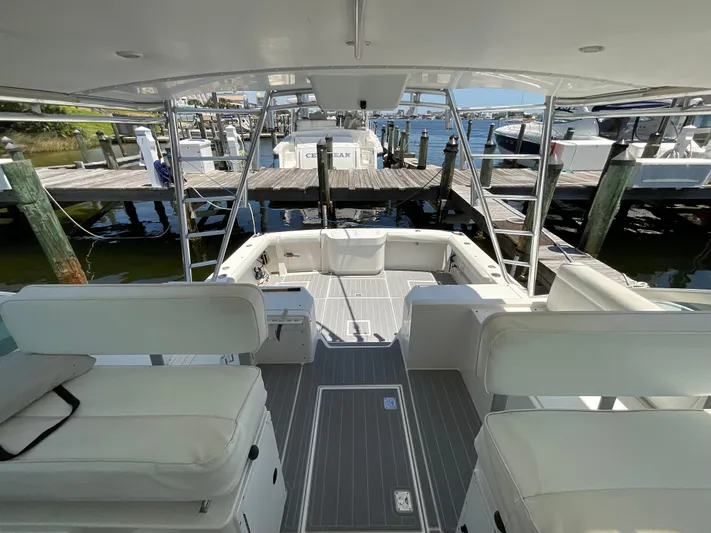 Renegade Yacht Photos Pics 