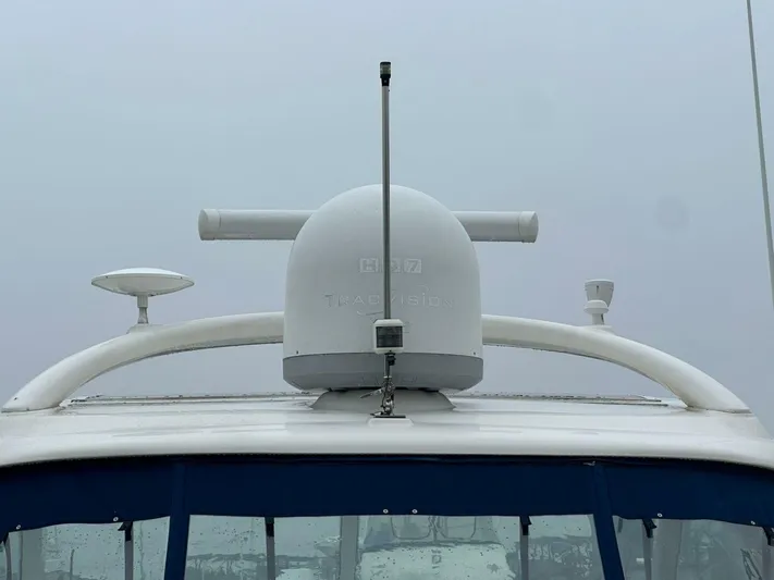  Yacht Photos Pics 2010 Sea Ray Sundancer 500 - Image 5