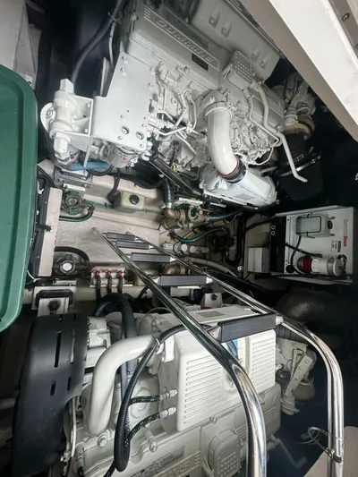  Yacht Photos Pics 2010 Sea Ray Sundancer 500 - Image 45