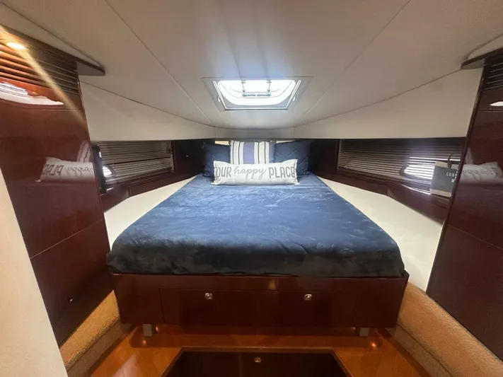  Yacht Photos Pics 2010 Sea Ray Sundancer 500 - Image 40