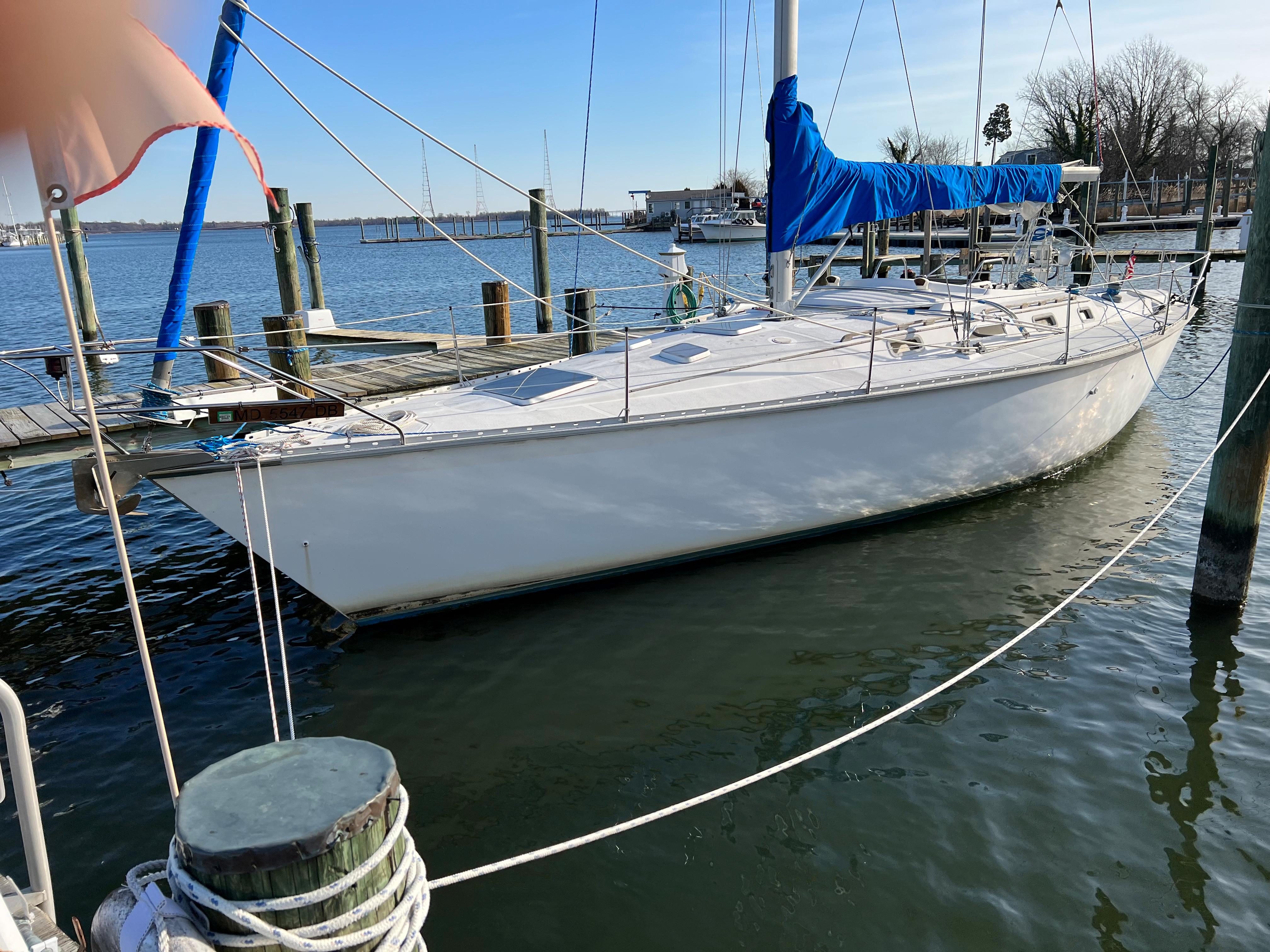 lupin 40 sailboat
