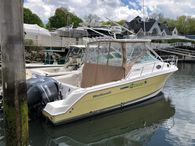 2005 Wellcraft 290 Coastal