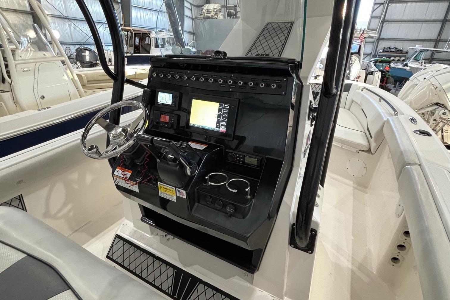 2018 Wellcraft 242 Scarab Offshore Centre Console for sale YachtWorld