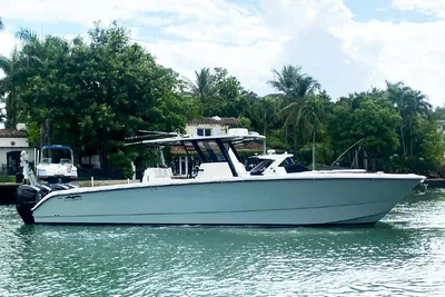 Invincible 40 Catamaran