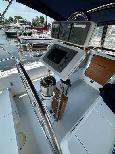 Wakes Yacht Photos Pics Cockpit of 2005 Catalina 36 MkII sailboat with navigation instruments and compass.